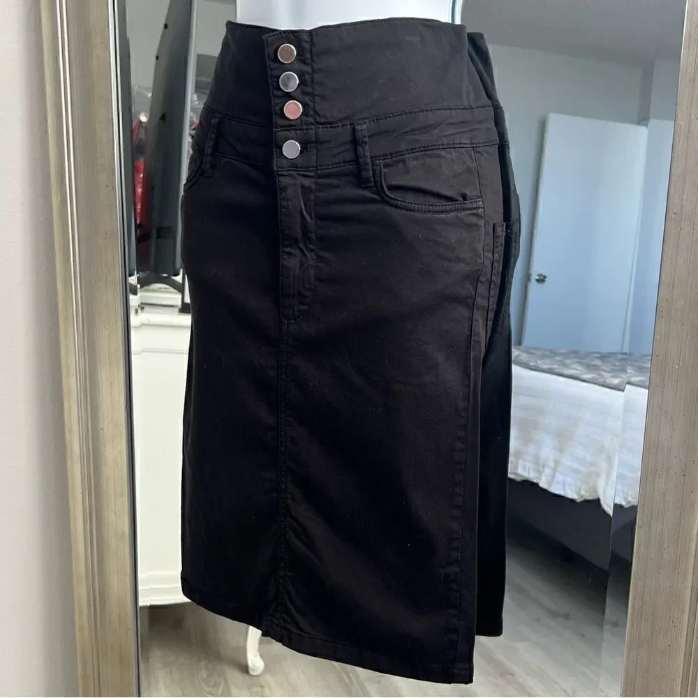 ZARA WOMAN Black High Waisted Pencil Skirt With Size S